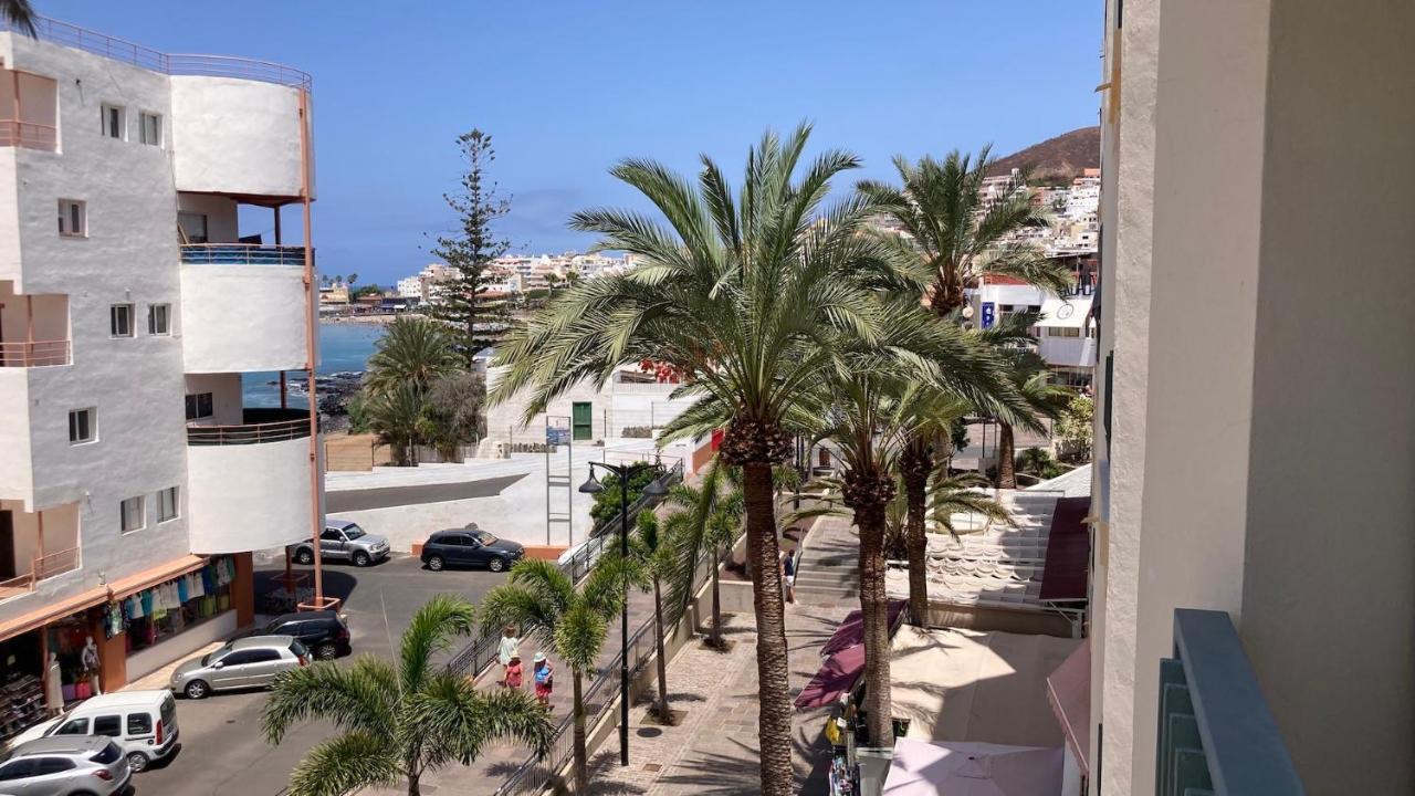 Apartment Carmen Sunrise, Los Cristianos ロスクリスティアーノス エクステリア 写真