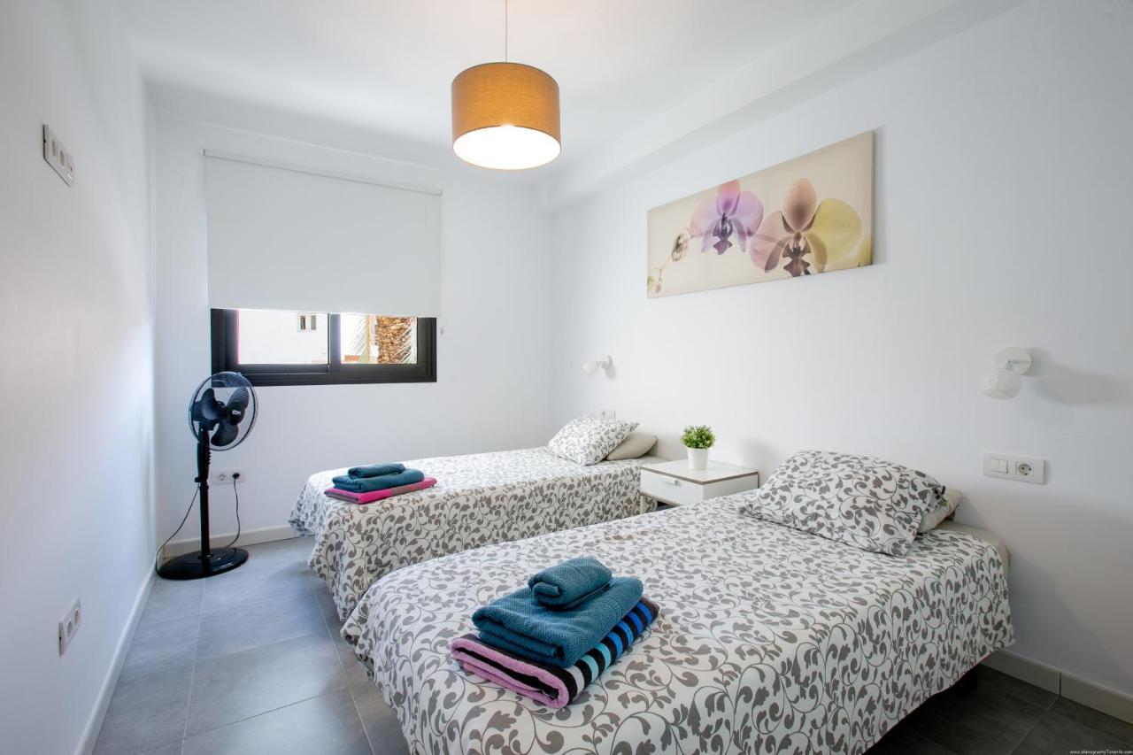 Apartment Carmen Sunrise, Los Cristianos ロスクリスティアーノス エクステリア 写真
