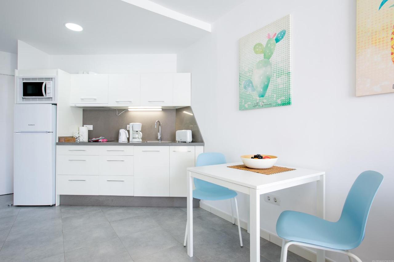 Apartment Carmen Sunrise, Los Cristianos ロスクリスティアーノス エクステリア 写真